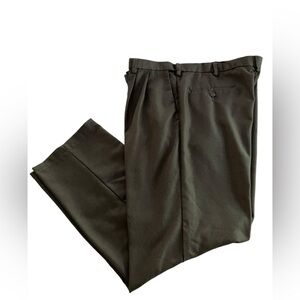 HAGGAR MEN’S GRAY 40x32 FRONT-PLEATED  DRESS/OFFICE PANTS